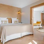 Madison Hotel