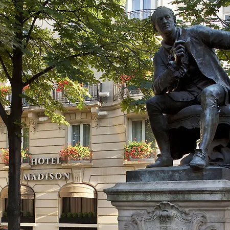 Madison 호텔 4*