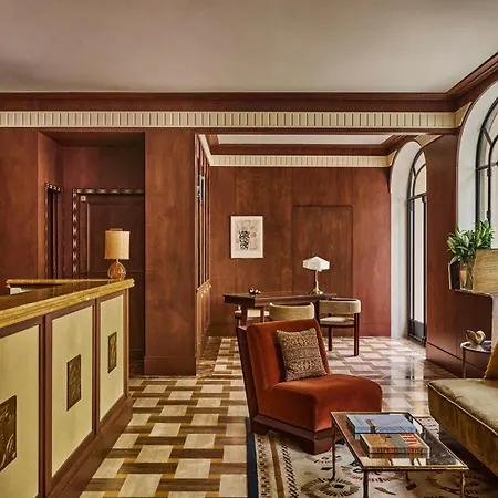 Madison Hotel 4*