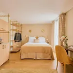 Madison 4*