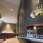 Madison Hotel 4*